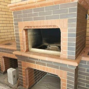 Grill ogrodowy wykonany z cegły